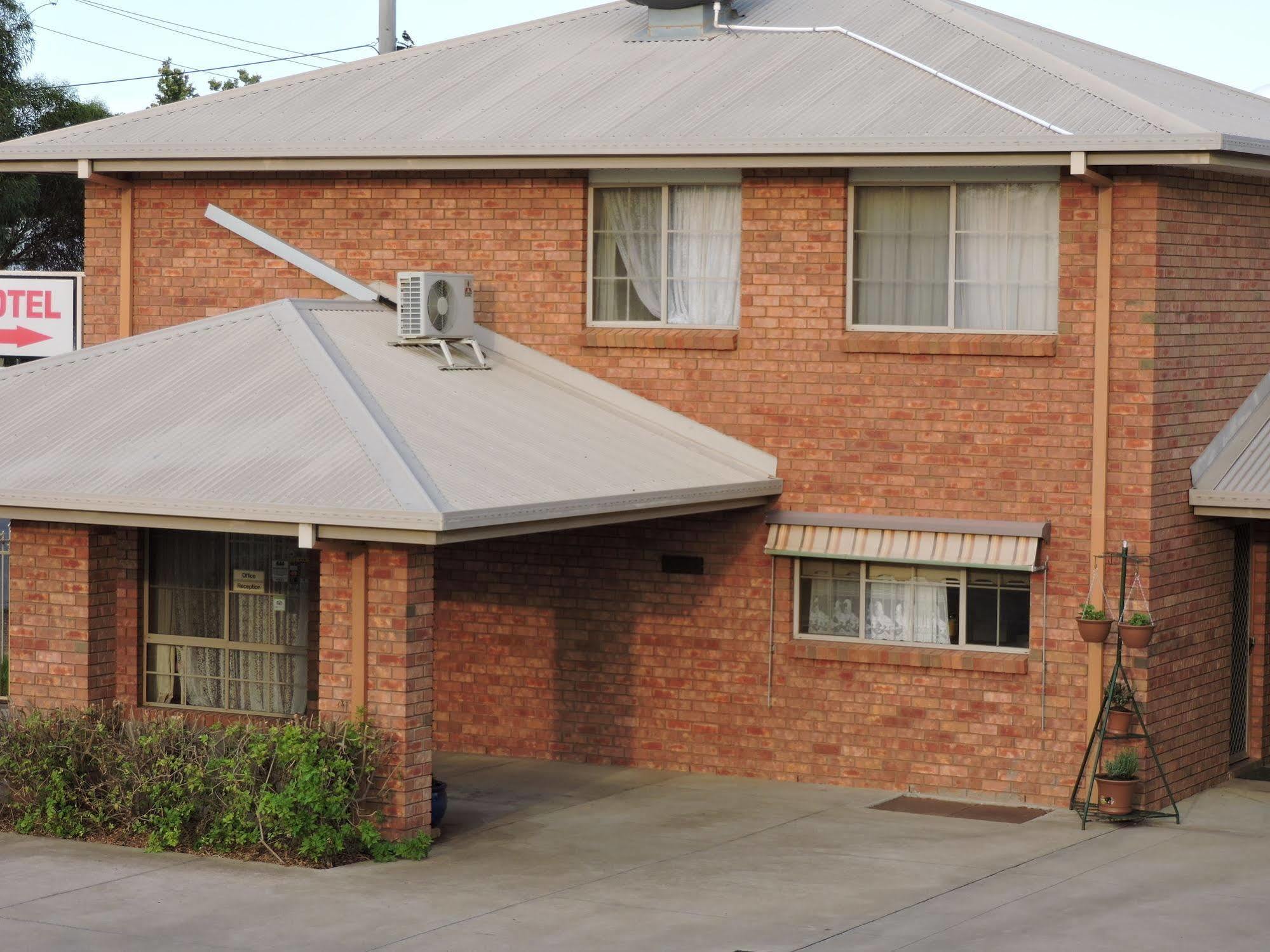 Red Cliffs Colonial Motor Lodge, Mildura Region Exteriör bild